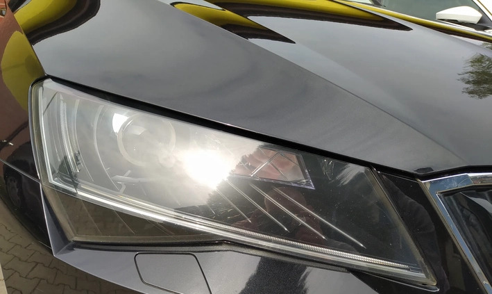 Skoda Superb cena 57900 przebieg: 145000, rok produkcji 2019 z Miłakowo małe 121